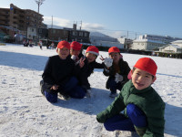 雪遊び３